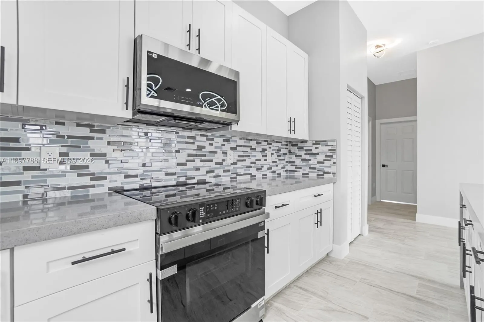 5270 Plunkett St, Hollywood, Florida 33021, Hollywood, Florida 33021, 4 Bedrooms Bedrooms, ,3 BathroomsBathrooms,Residential,For Sale,5270 Plunkett St, Hollywood, Florida 33021,A11897788
