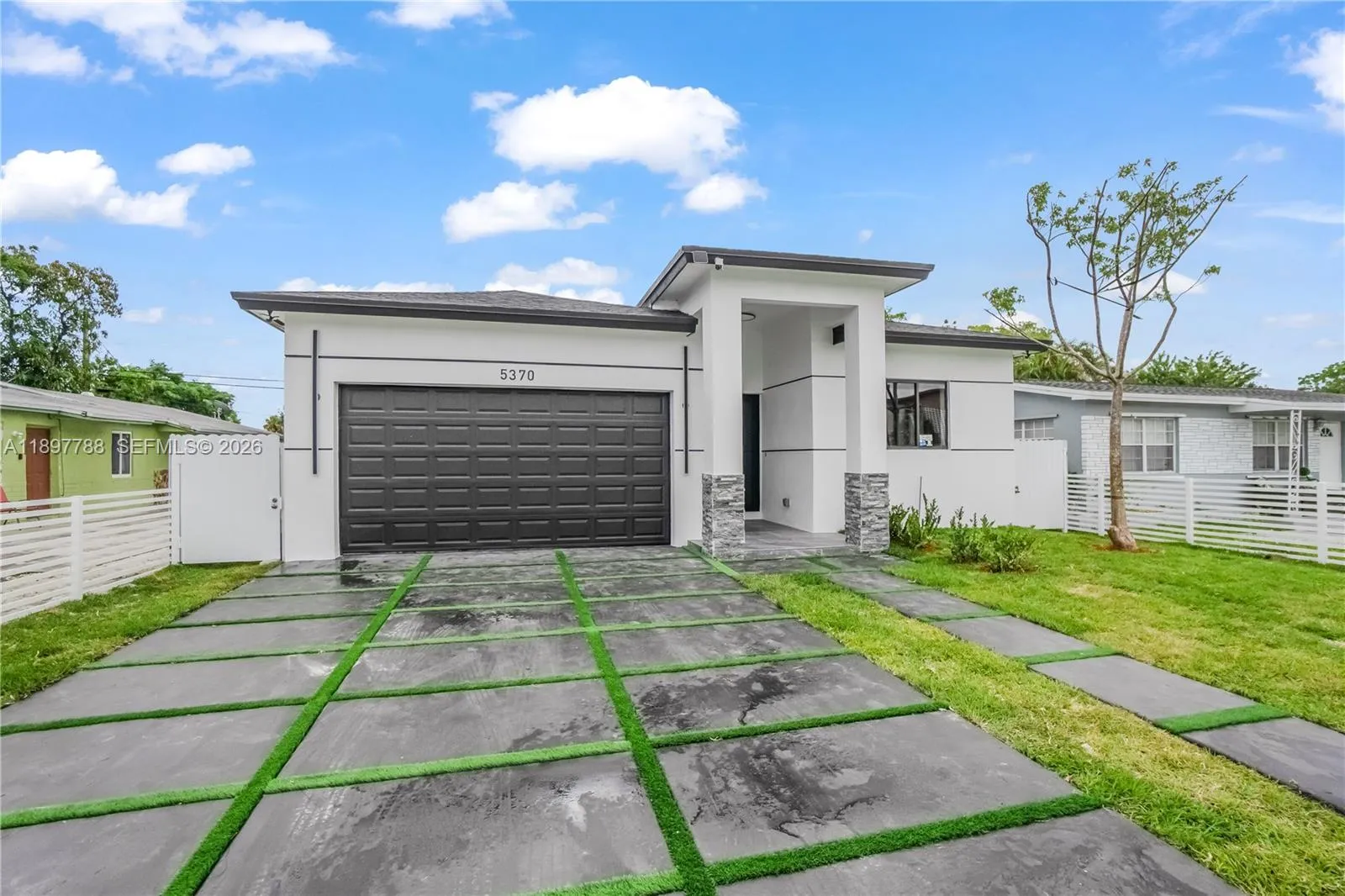 5270 Plunkett St, Hollywood, Florida 33021, Hollywood, Florida 33021, 4 Bedrooms Bedrooms, ,3 BathroomsBathrooms,Residential,For Sale,5270 Plunkett St, Hollywood, Florida 33021,A11897788