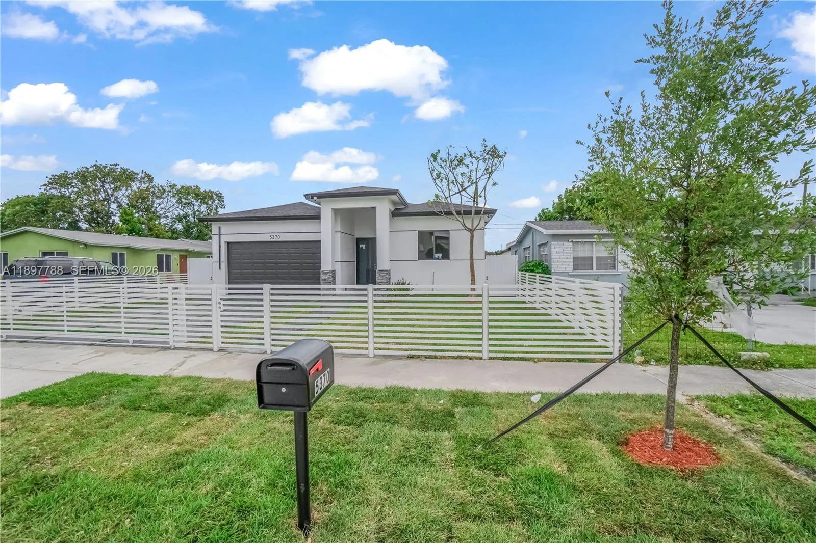 5270 Plunkett St, Hollywood, Florida 33021, Hollywood, Florida 33021, 4 Bedrooms Bedrooms, ,3 BathroomsBathrooms,Residential,For Sale,5270 Plunkett St, Hollywood, Florida 33021,A11897788