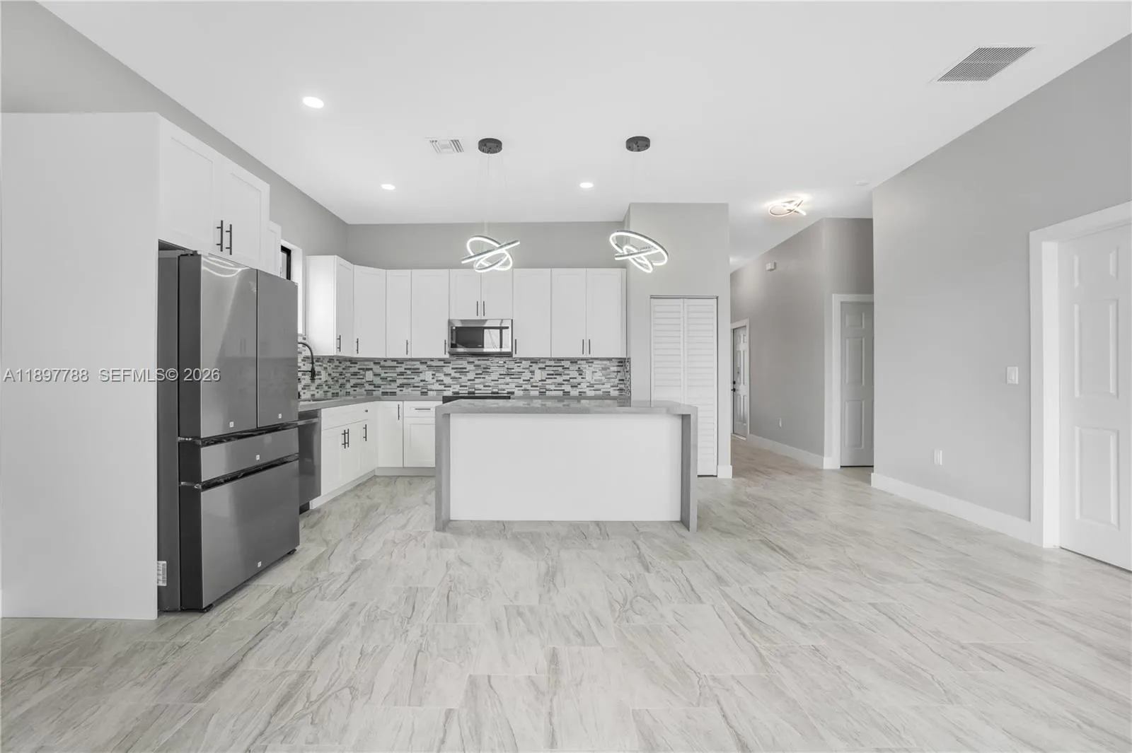 5270 Plunkett St, Hollywood, Florida 33021, Hollywood, Florida 33021, 4 Bedrooms Bedrooms, ,3 BathroomsBathrooms,Residential,For Sale,5270 Plunkett St, Hollywood, Florida 33021,A11897788