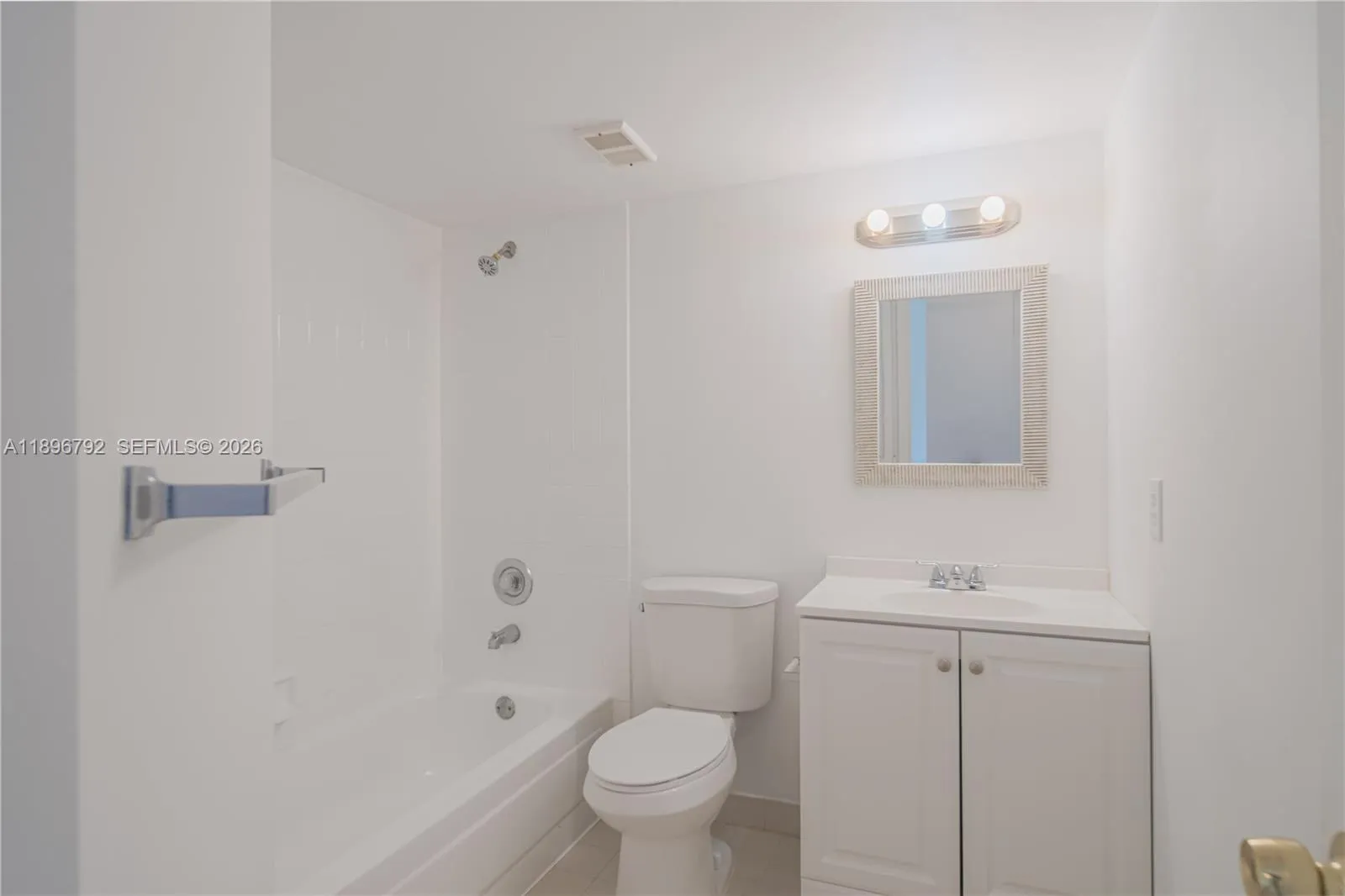 9033 Wiles Rd 303, Coral Springs, Florida 33067, Coral Springs, Florida 33067, 2 Bedrooms Bedrooms, ,2 BathroomsBathrooms,Residential Lease,For Rent,9033 Wiles Rd 303, Coral Springs, Florida 33067,A11896792