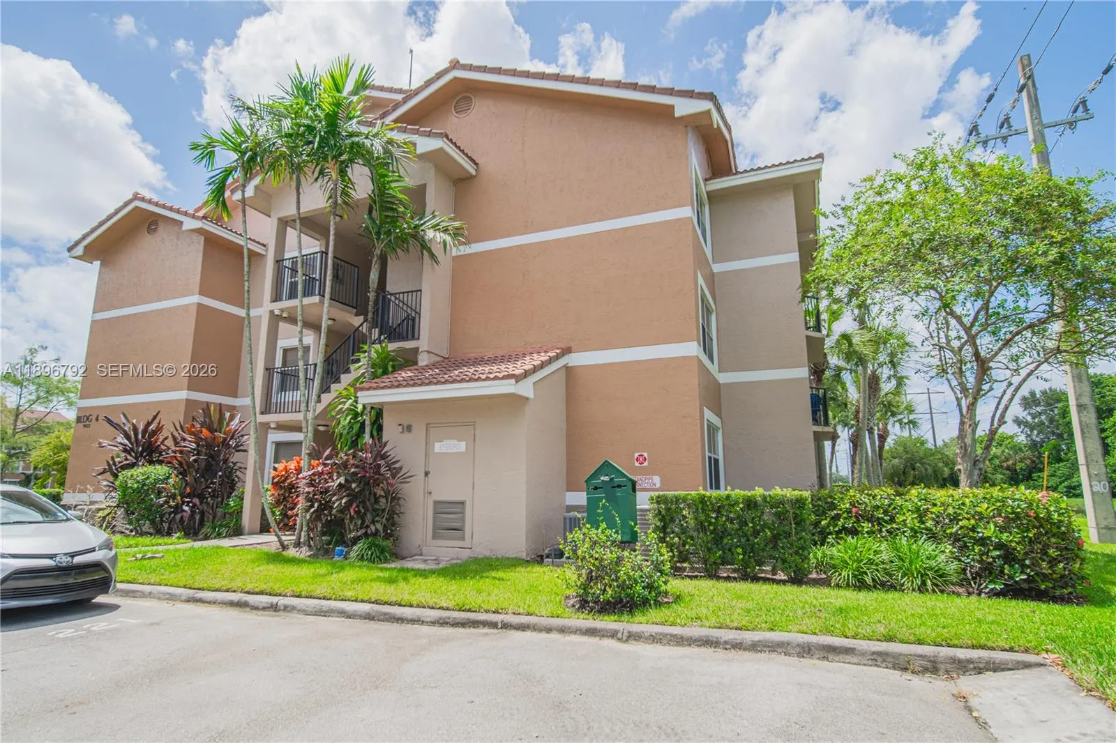 9033 Wiles Rd 303, Coral Springs, Florida 33067, Coral Springs, Florida 33067, 2 Bedrooms Bedrooms, ,2 BathroomsBathrooms,Residential Lease,For Rent,9033 Wiles Rd 303, Coral Springs, Florida 33067,A11896792