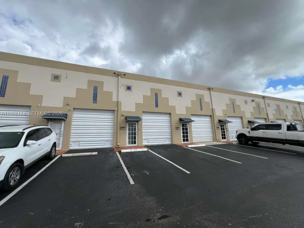 10431 Nw 28th St E106, Doral, Florida 33172, Doral, Florida 33172, ,Commercial Lease,For Rent,10431 Nw 28th St E106, Doral, Florida 33172,A11897174