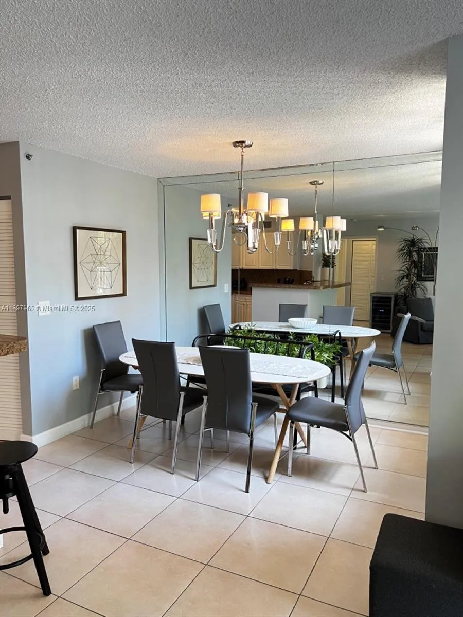 Aventura, Florida 33180, 1 Bedroom Bedrooms, ,1 BathroomBathrooms,Residential Lease,For Rent,A11897962