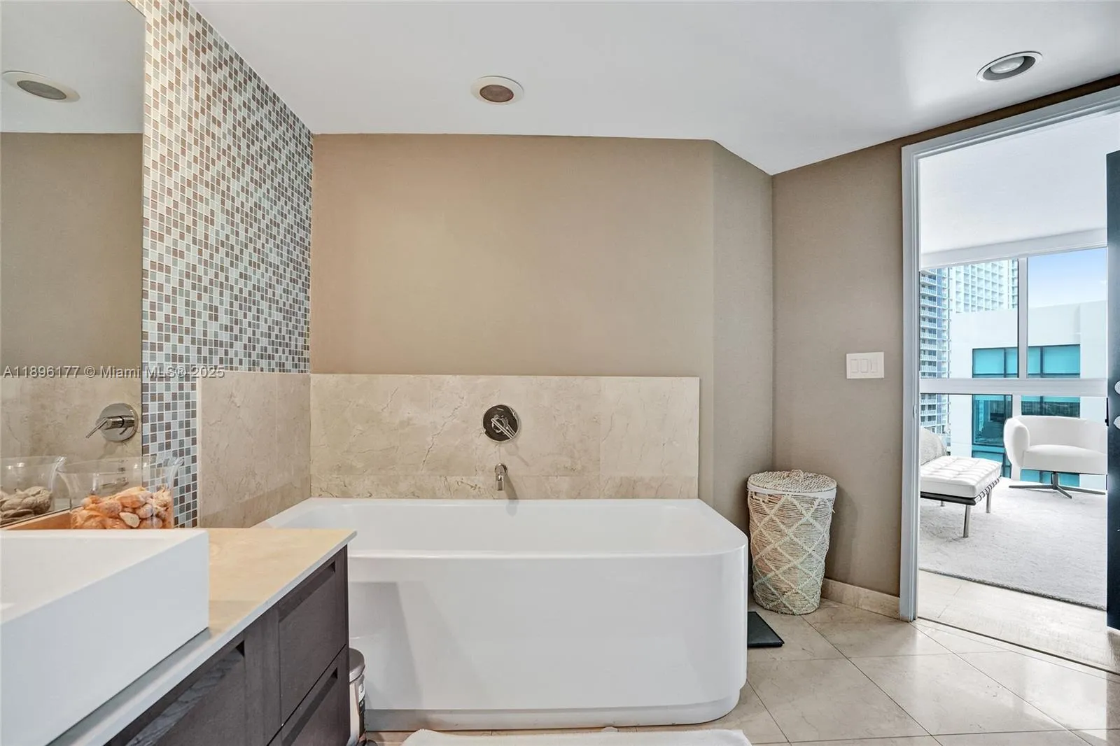 150 Sunny Isles Blvd 1-1601, Sunny Isles Beach, Fl, Sunny Isles Beach, Florida 33160, 3 Bedrooms Bedrooms, ,2 BathroomsBathrooms,Residential,For Sale,150 Sunny Isles Blvd 1-1601, Sunny Isles Beach, Fl,A11896177