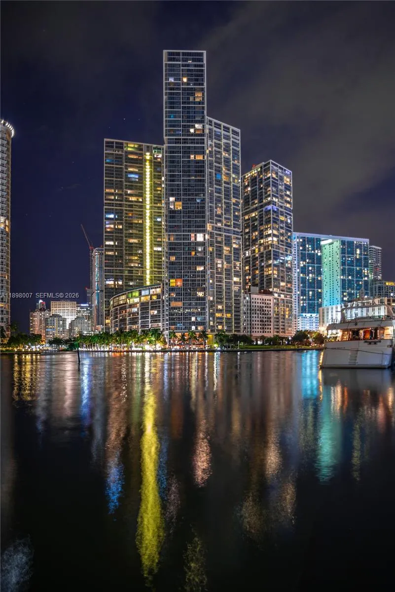 465 Brickell Ave 1602, Miami, Florida 33131, Miami, Florida 33131, 2 Bedrooms Bedrooms, ,2 BathroomsBathrooms,Residential,For Sale,465 Brickell Ave 1602, Miami, Florida 33131,A11898007