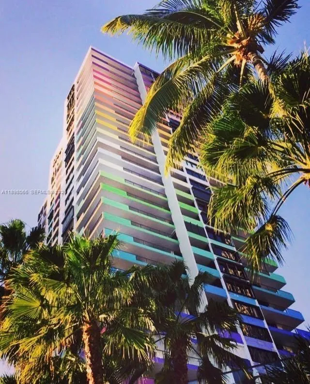 1581 Brickell Ave 2005, Miami, Florida 33129, Miami, Florida 33129, 3 Bedrooms Bedrooms, ,3 BathroomsBathrooms,Residential,For Sale,1581 Brickell Ave 2005, Miami, Florida 33129,A11898066