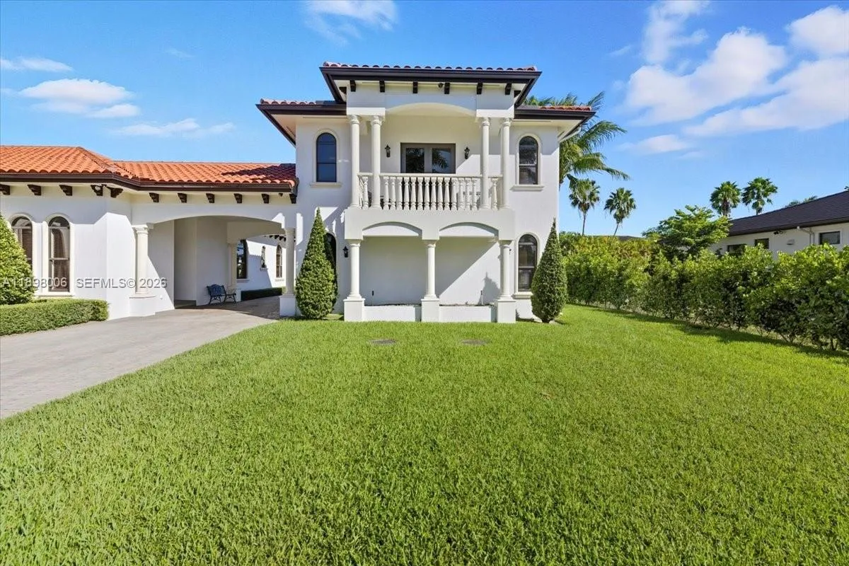 10181 Nw 131st St, Hialeah Gardens, Florida 33018, Hialeah Gardens, Florida 33018, 5 Bedrooms Bedrooms, ,4 BathroomsBathrooms,Residential,For Sale,10181 Nw 131st St, Hialeah Gardens, Florida 33018,A11898006