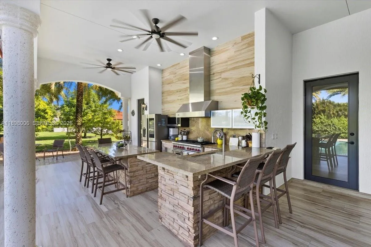 10181 Nw 131st St, Hialeah Gardens, Florida 33018, Hialeah Gardens, Florida 33018, 5 Bedrooms Bedrooms, ,4 BathroomsBathrooms,Residential,For Sale,10181 Nw 131st St, Hialeah Gardens, Florida 33018,A11898006