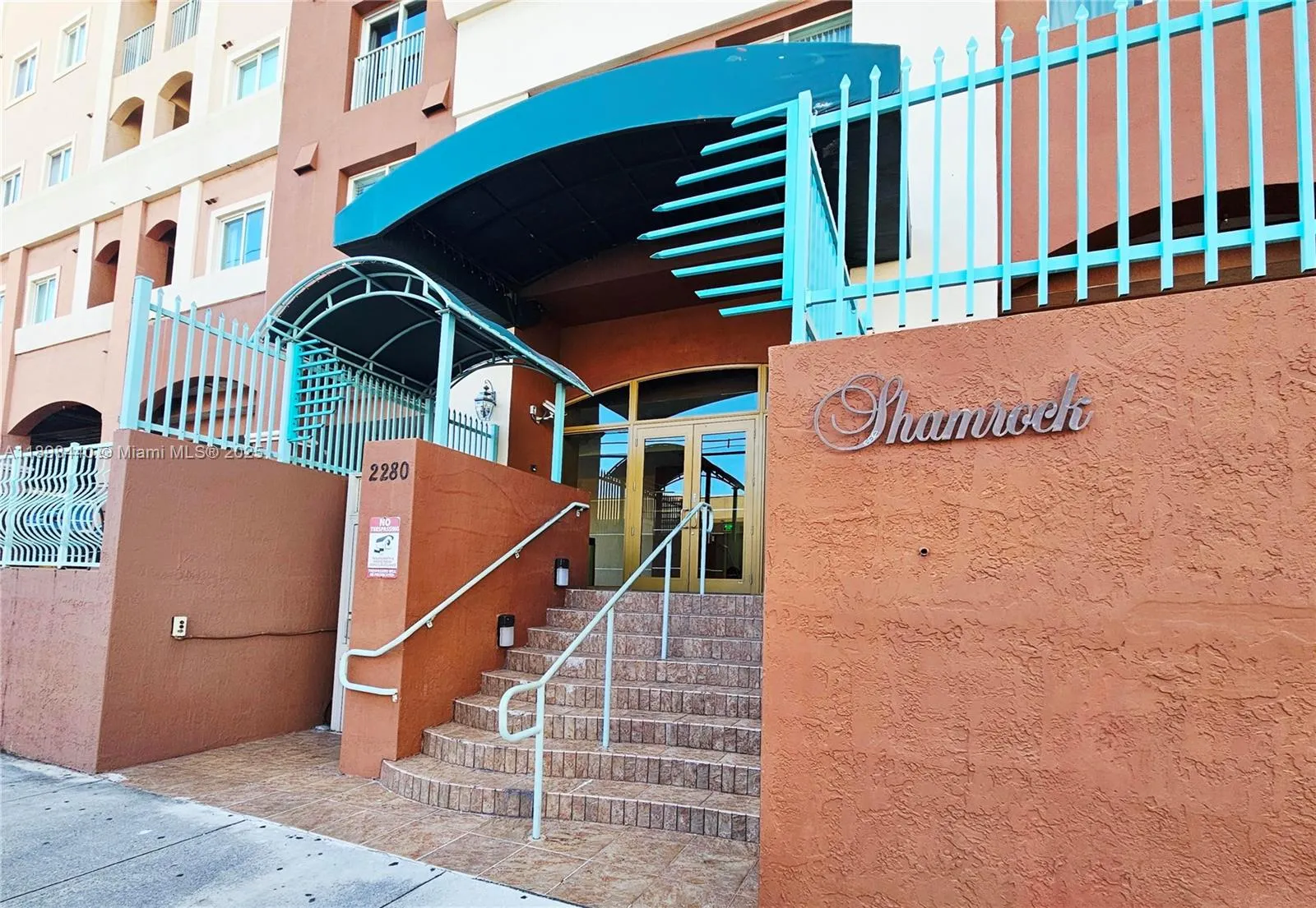 2280 Sw 32nd Ave 511, Miami, Florida 33145, Miami, Florida 33145, 2 Bedrooms Bedrooms, ,2 BathroomsBathrooms,Residential,For Sale,2280 Sw 32nd Ave 511, Miami, Florida 33145,A11898440