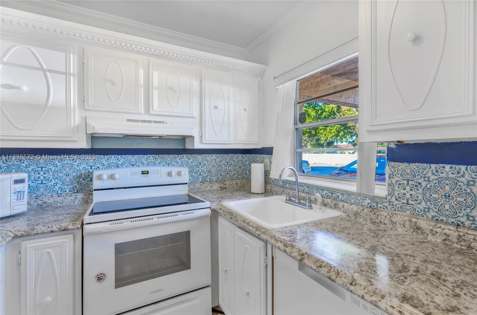 4143 N Ocean Blvd 104, Fort Lauderdale, Florida 33, Fort Lauderdale, Florida 33308, 1 Bedroom Bedrooms, ,1 BathroomBathrooms,Residential Lease,For Rent,4143 N Ocean Blvd 104, Fort Lauderdale, Florida 33,A11898572