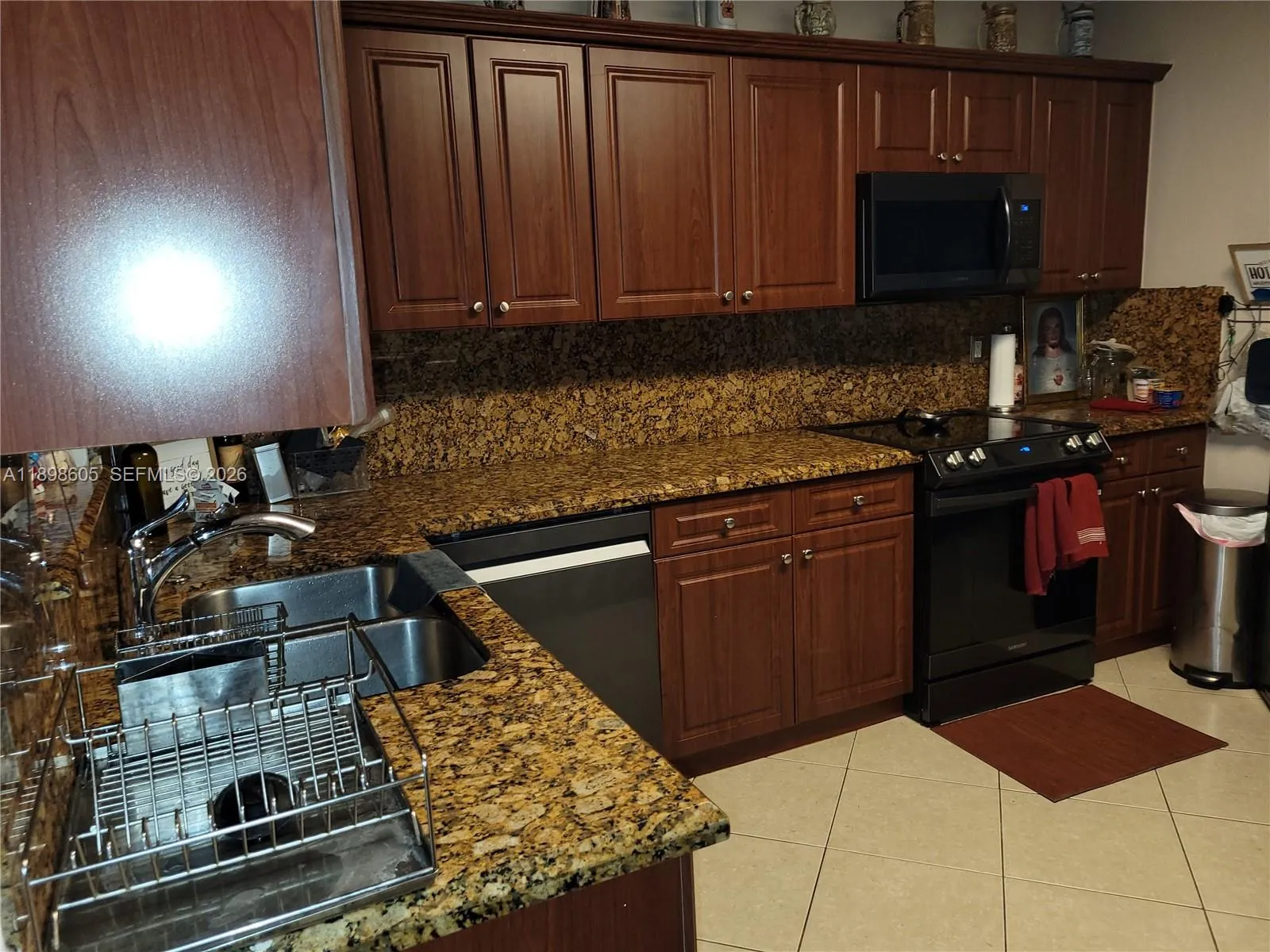 South Miami, Florida 33143, 4 Bedrooms Bedrooms, ,3 BathroomsBathrooms,Residential Lease,For Rent,A11898605