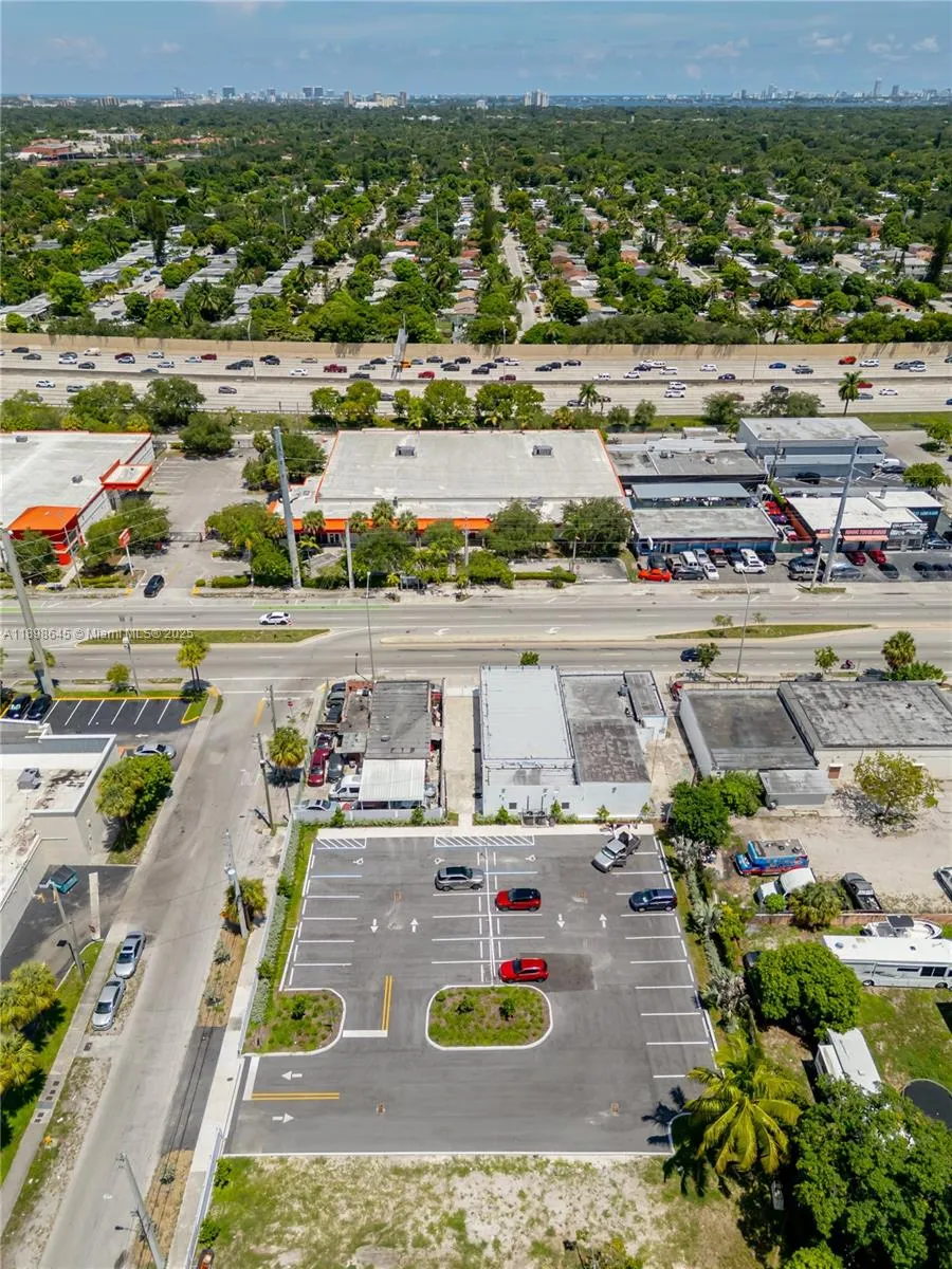10824 Nw 7th Ave, Miami, Florida 33168, Miami, Florida 33168, ,Commercial Lease,For Rent,10824 Nw 7th Ave, Miami, Florida 33168,A11898645