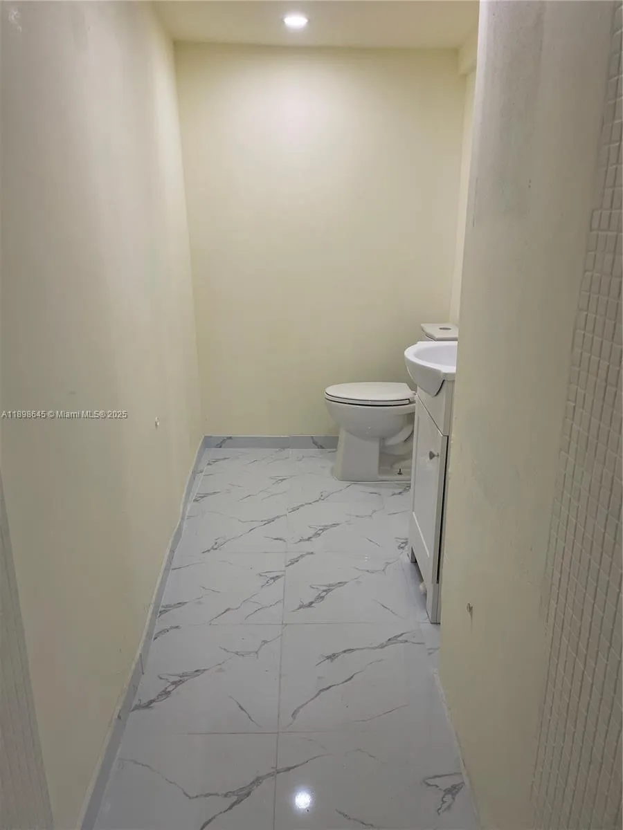 10824 Nw 7th Ave, Miami, Florida 33168, Miami, Florida 33168, ,Commercial Lease,For Rent,10824 Nw 7th Ave, Miami, Florida 33168,A11898645