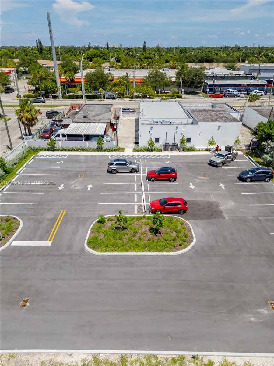 10824 Nw 7th Ave, Miami, Florida 33168, Miami, Florida 33168, ,Commercial Lease,For Rent,10824 Nw 7th Ave, Miami, Florida 33168,A11898645