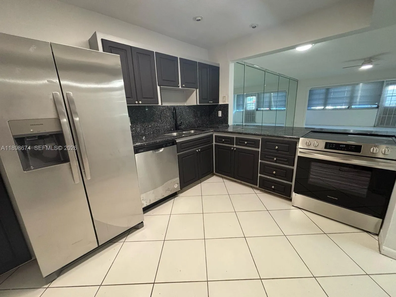 215 Se 3rd Ave 107a, Hallandale Beach, Florida 330, Hallandale Beach, Florida 33009, 2 Bedrooms Bedrooms, ,2 BathroomsBathrooms,Residential Lease,For Rent,215 Se 3rd Ave 107a, Hallandale Beach, Florida 330,A11898674