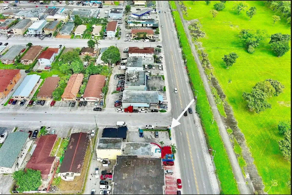 2692 Palm Ave, Hialeah, Florida 33010, Hialeah, Florida 33010, ,Commercial Sale,For Sale,2692 Palm Ave, Hialeah, Florida 33010,A11898005