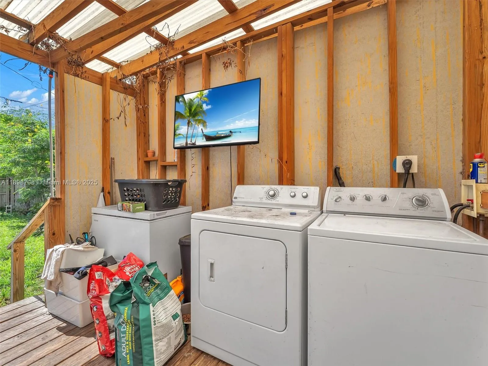 1932 Dewey St, Hollywood, Florida 33020, Hollywood, Florida 33020, ,Residential Income,For Sale,1932 Dewey St, Hollywood, Florida 33020,A11898798