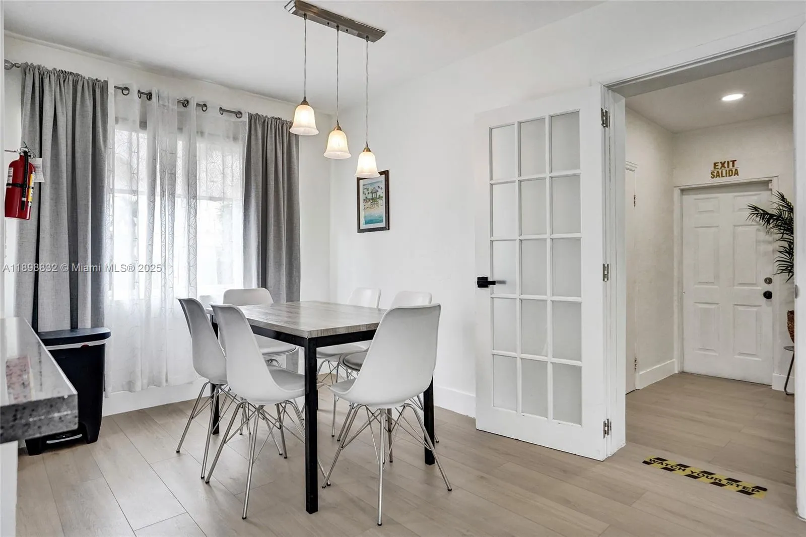 1124 Ne 6th St, Hallandale Beach, Florida 33009, Hallandale Beach, Florida 33009, 3 Bedrooms Bedrooms, ,2 BathroomsBathrooms,Residential,For Sale,1124 Ne 6th St, Hallandale Beach, Florida 33009,A11898832