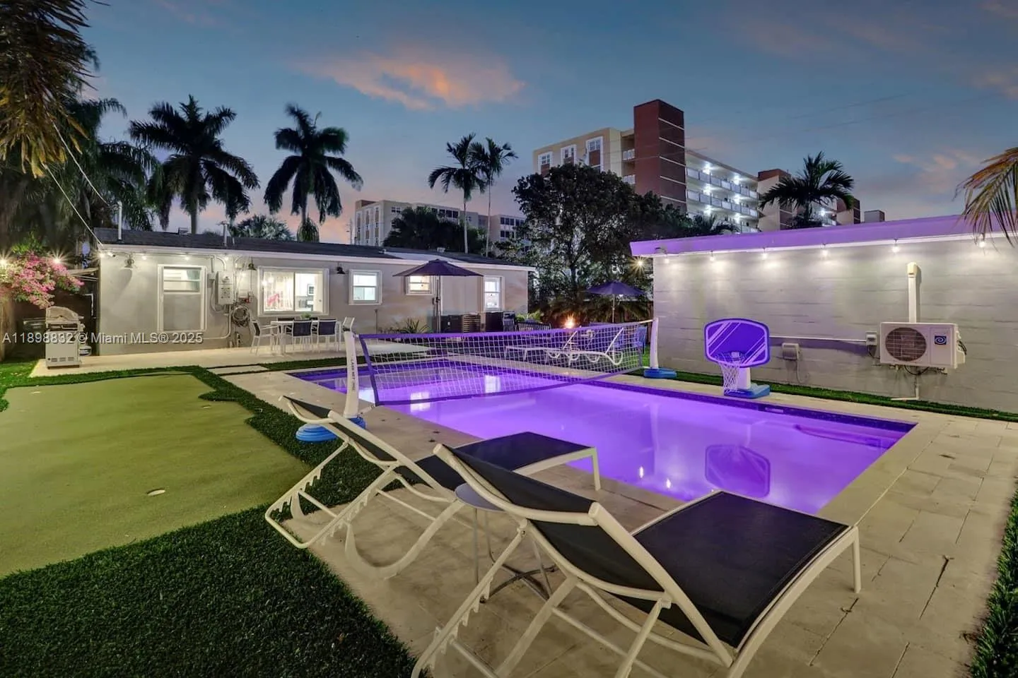 1124 Ne 6th St, Hallandale Beach, Florida 33009, Hallandale Beach, Florida 33009, 3 Bedrooms Bedrooms, ,2 BathroomsBathrooms,Residential,For Sale,1124 Ne 6th St, Hallandale Beach, Florida 33009,A11898832