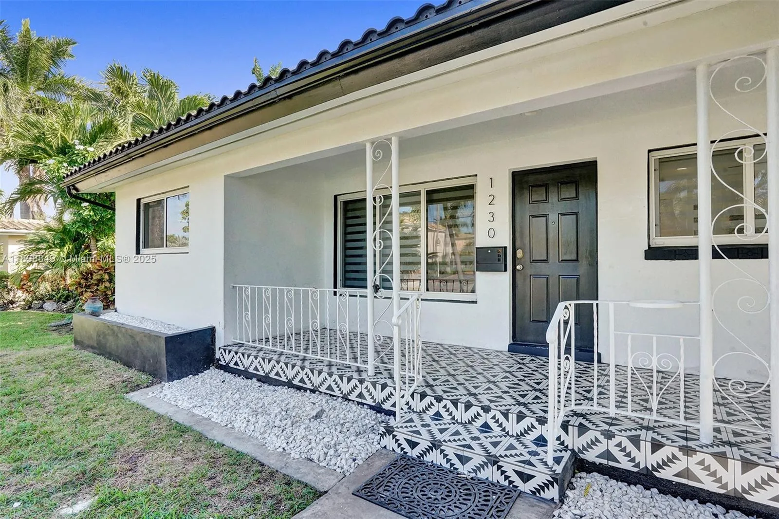 1230 Johnson St, Hollywood, Florida 33019, Hollywood, Florida 33019, 4 Bedrooms Bedrooms, ,3 BathroomsBathrooms,Residential,For Sale,1230 Johnson St, Hollywood, Florida 33019,A11898849