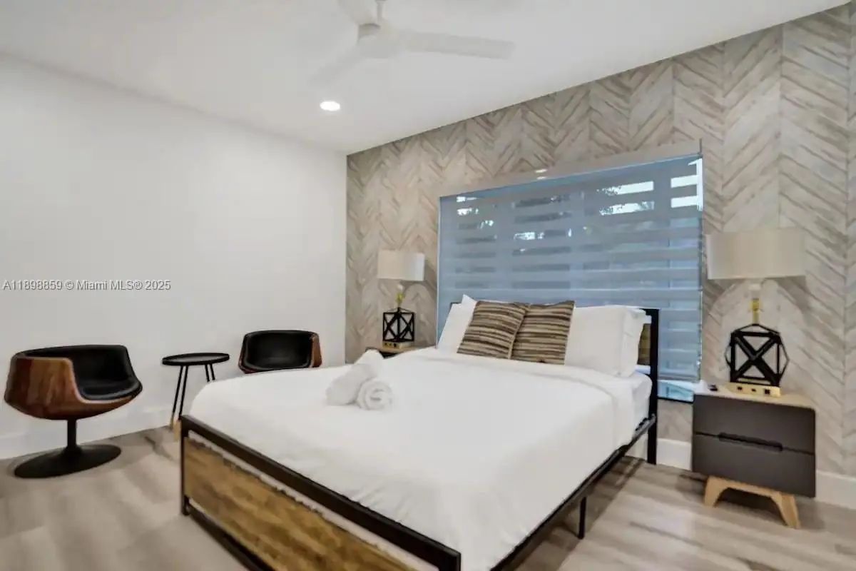 2100 Sw 28th Way, Fort Lauderdale, Florida 33312, Fort Lauderdale, Florida 33312, 5 Bedrooms Bedrooms, ,4 BathroomsBathrooms,Residential Lease,For Rent,2100 Sw 28th Way, Fort Lauderdale, Florida 33312,A11898859