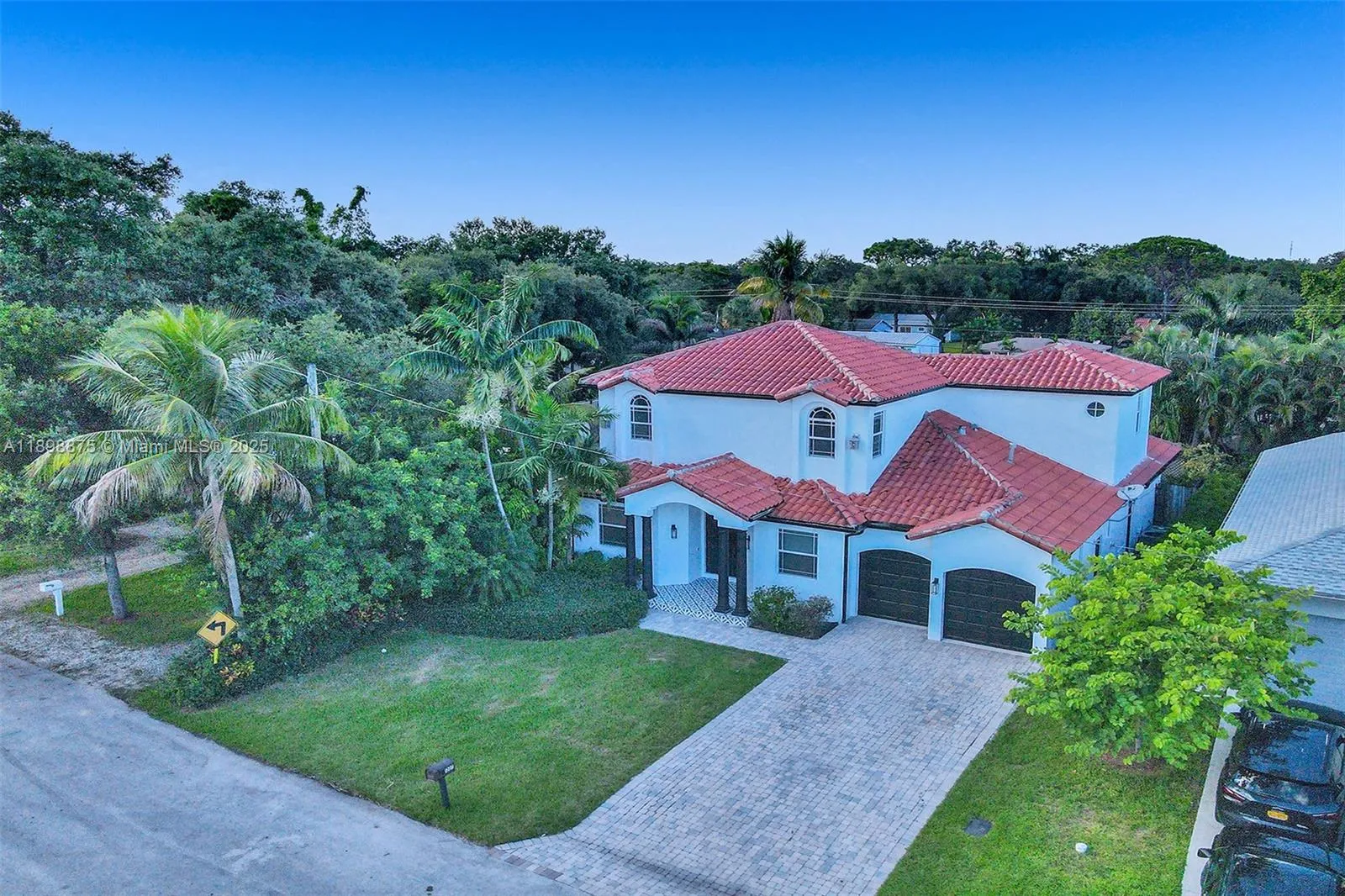 1207 Sw 21st St, Fort Lauderdale, Florida 33315, Fort Lauderdale, Florida 33315, 6 Bedrooms Bedrooms, ,4 BathroomsBathrooms,Residential Lease,For Rent,1207 Sw 21st St, Fort Lauderdale, Florida 33315,A11898875