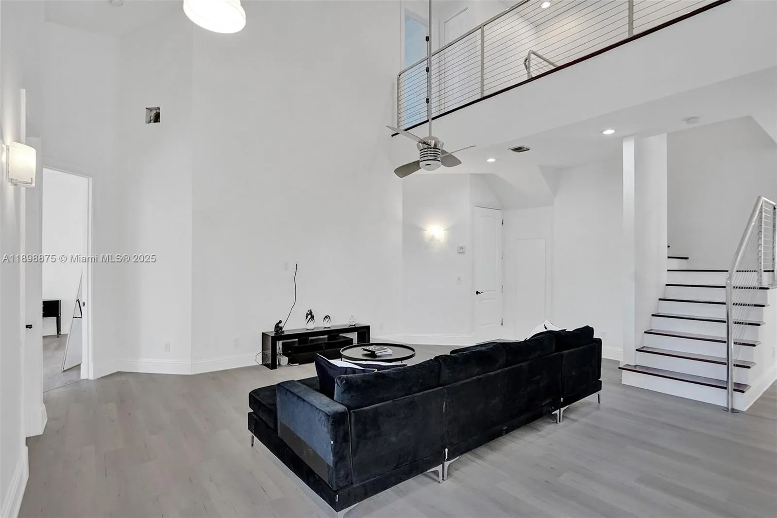 1207 Sw 21st St, Fort Lauderdale, Florida 33315, Fort Lauderdale, Florida 33315, 6 Bedrooms Bedrooms, ,4 BathroomsBathrooms,Residential Lease,For Rent,1207 Sw 21st St, Fort Lauderdale, Florida 33315,A11898875