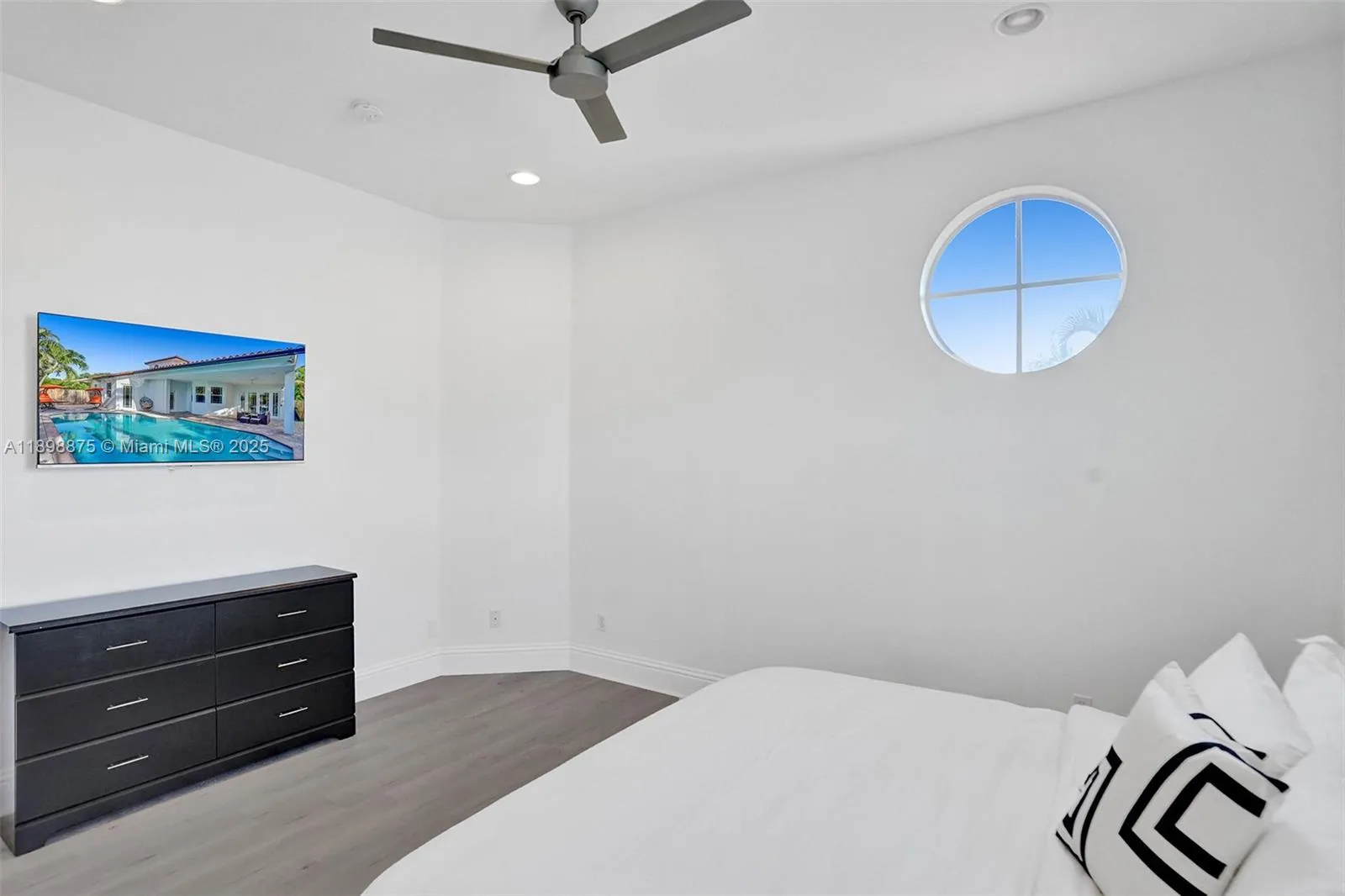 1207 Sw 21st St, Fort Lauderdale, Florida 33315, Fort Lauderdale, Florida 33315, 6 Bedrooms Bedrooms, ,4 BathroomsBathrooms,Residential Lease,For Rent,1207 Sw 21st St, Fort Lauderdale, Florida 33315,A11898875