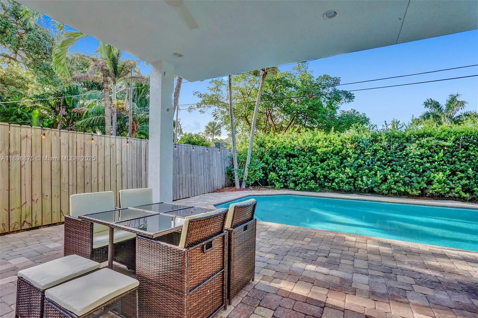 1207 Sw 21st St, Fort Lauderdale, Florida 33315, Fort Lauderdale, Florida 33315, 6 Bedrooms Bedrooms, ,4 BathroomsBathrooms,Residential Lease,For Rent,1207 Sw 21st St, Fort Lauderdale, Florida 33315,A11898875