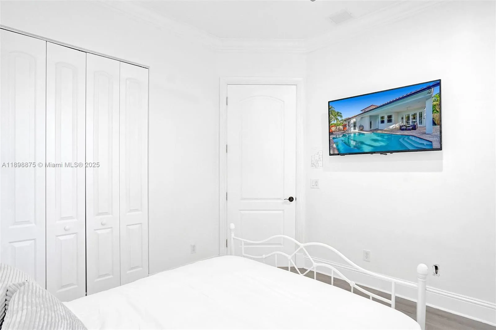 1207 Sw 21st St, Fort Lauderdale, Florida 33315, Fort Lauderdale, Florida 33315, 6 Bedrooms Bedrooms, ,4 BathroomsBathrooms,Residential Lease,For Rent,1207 Sw 21st St, Fort Lauderdale, Florida 33315,A11898875