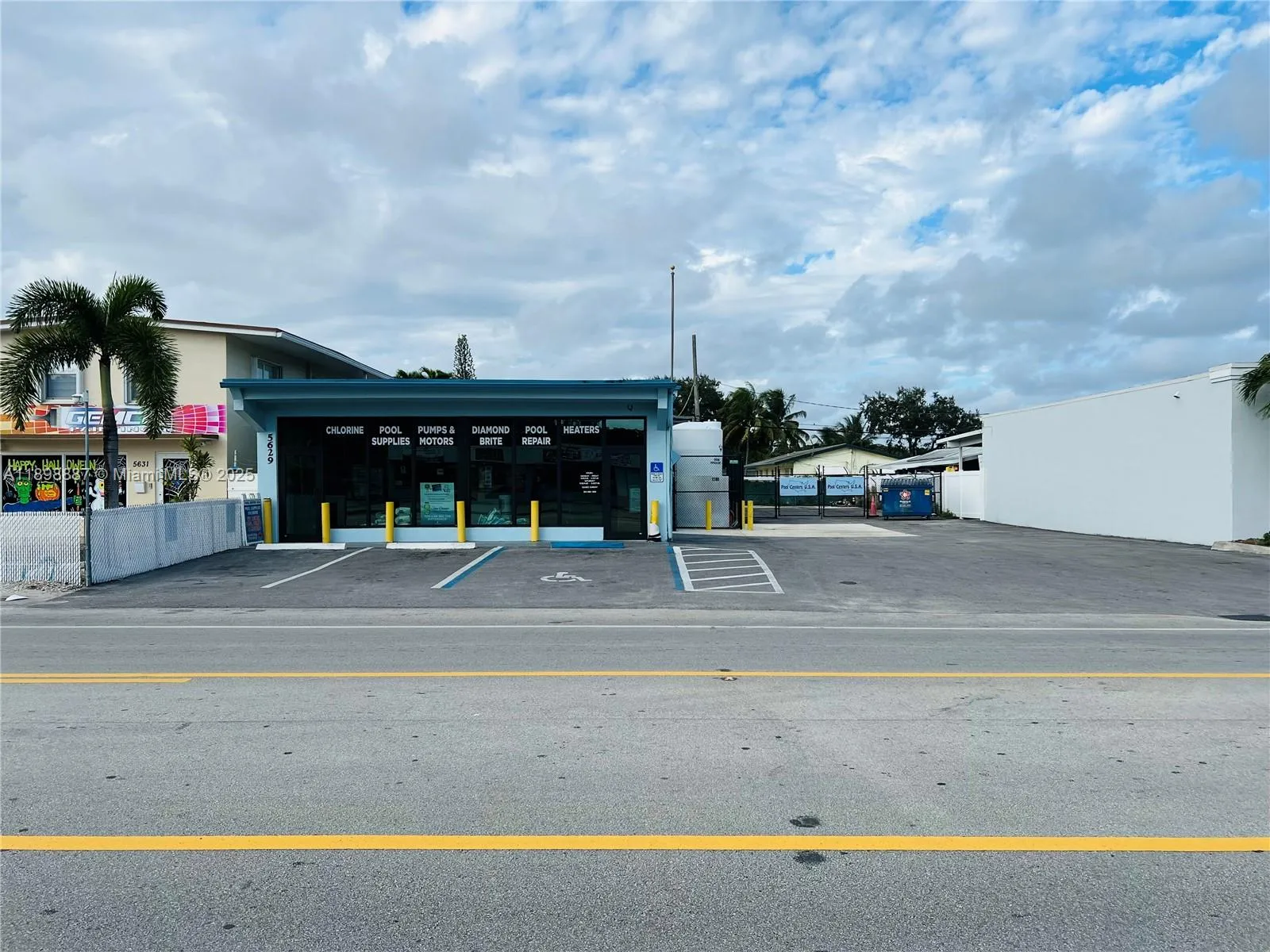 5629 Johnson St, Hollywood, Florida 33021, Hollywood, Florida 33021, ,Business Opportunity,For Sale,5629 Johnson St, Hollywood, Florida 33021,A11898887