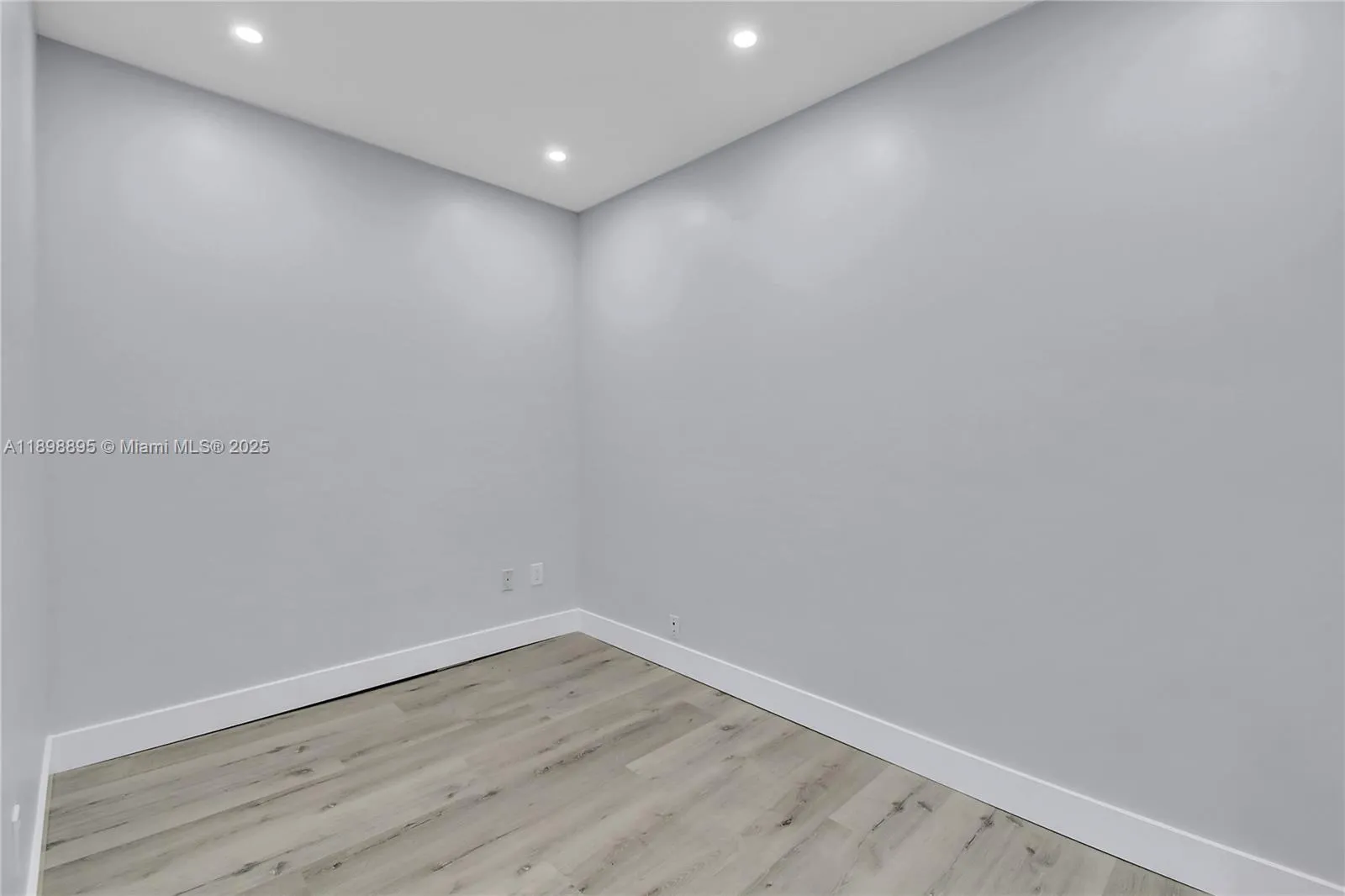 20129 Ne 16th Pl, Miami, Florida 33179, Miami, Florida 33179, ,Land,For Sale,20129 Ne 16th Pl, Miami, Florida 33179,A11898895