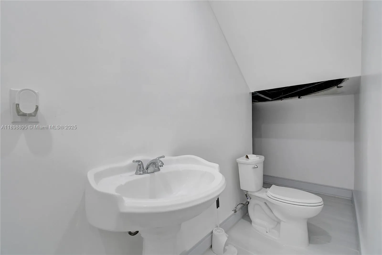 20129 Ne 16th Pl, Miami, Florida 33179, Miami, Florida 33179, ,Land,For Sale,20129 Ne 16th Pl, Miami, Florida 33179,A11898895