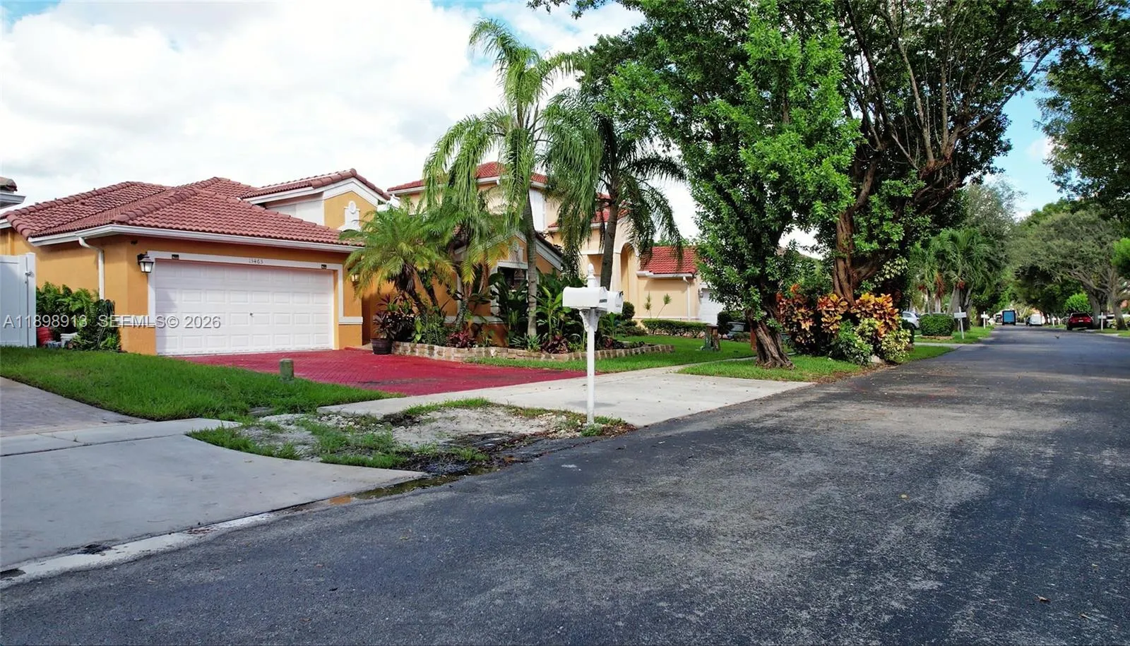 13463 Sw 27th St, Miramar, Florida 33027, Miramar, Florida 33027, 3 Bedrooms Bedrooms, ,2 BathroomsBathrooms,Residential,For Sale,13463 Sw 27th St, Miramar, Florida 33027,A11898913