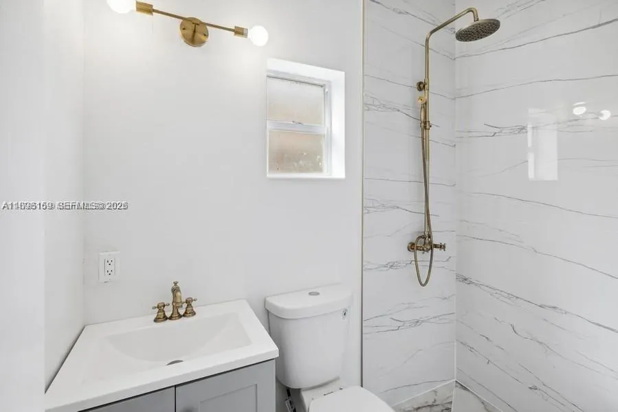1915 Normandy Dr, Miami Beach, Florida 33141, Miami Beach, Florida 33141, ,Residential Income,For Sale,1915 Normandy Dr, Miami Beach, Florida 33141,A11898159