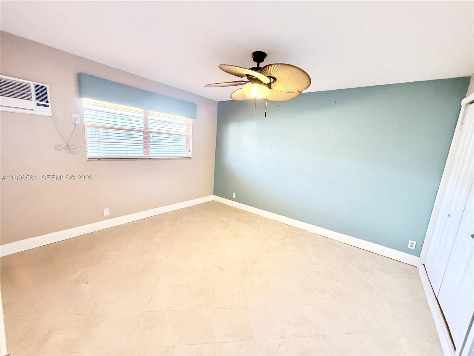 3600 Harrison St 16b, Hollywood, Florida 33021, Hollywood, Florida 33021, 2 Bedrooms Bedrooms, ,1 BathroomBathrooms,Residential,For Sale,3600 Harrison St 16b, Hollywood, Florida 33021,A11898561
