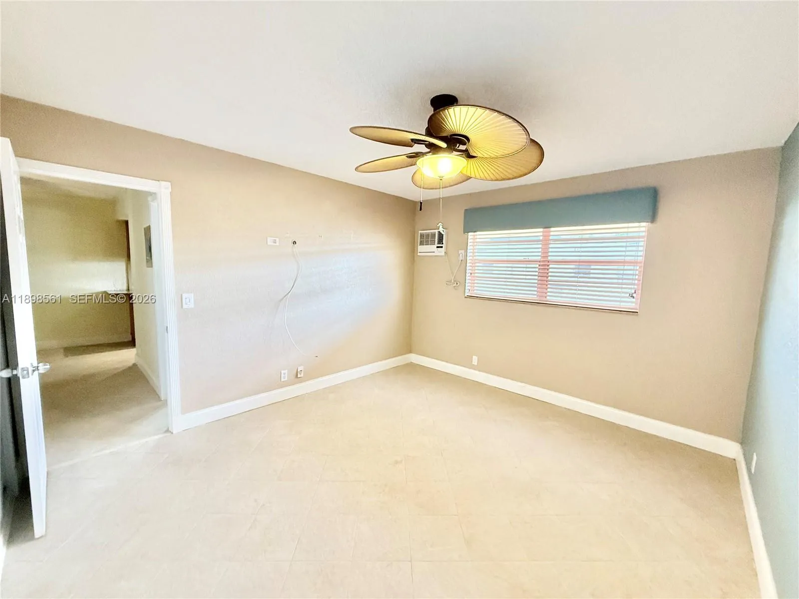 3600 Harrison St 16b, Hollywood, Florida 33021, Hollywood, Florida 33021, 2 Bedrooms Bedrooms, ,1 BathroomBathrooms,Residential,For Sale,3600 Harrison St 16b, Hollywood, Florida 33021,A11898561