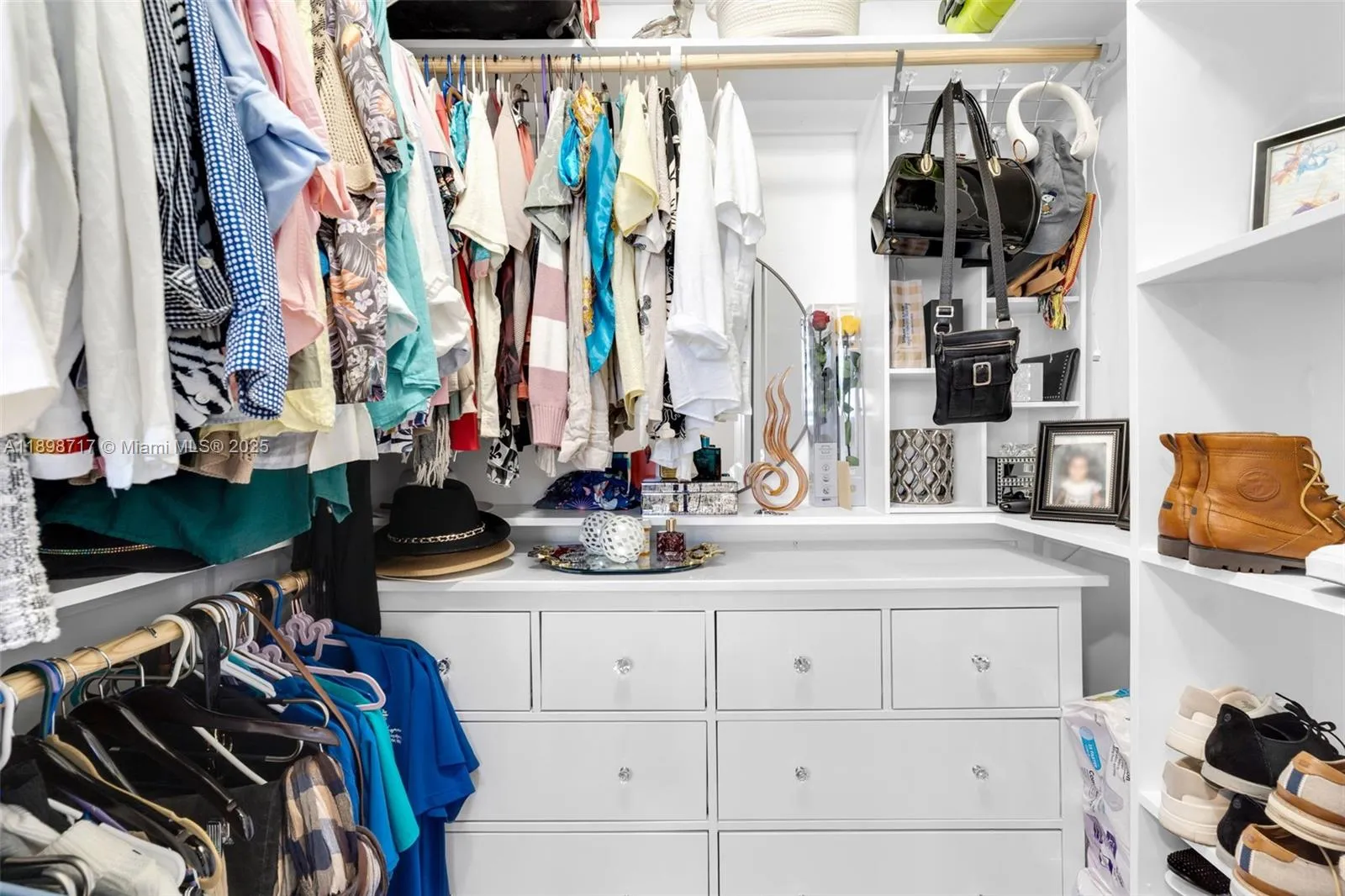 4289 Ne 10th Ct, Homestead, Florida 33033, Homestead, Florida 33033, 3 Bedrooms Bedrooms, ,3 BathroomsBathrooms,Residential,For Sale,4289 Ne 10th Ct, Homestead, Florida 33033,A11898717