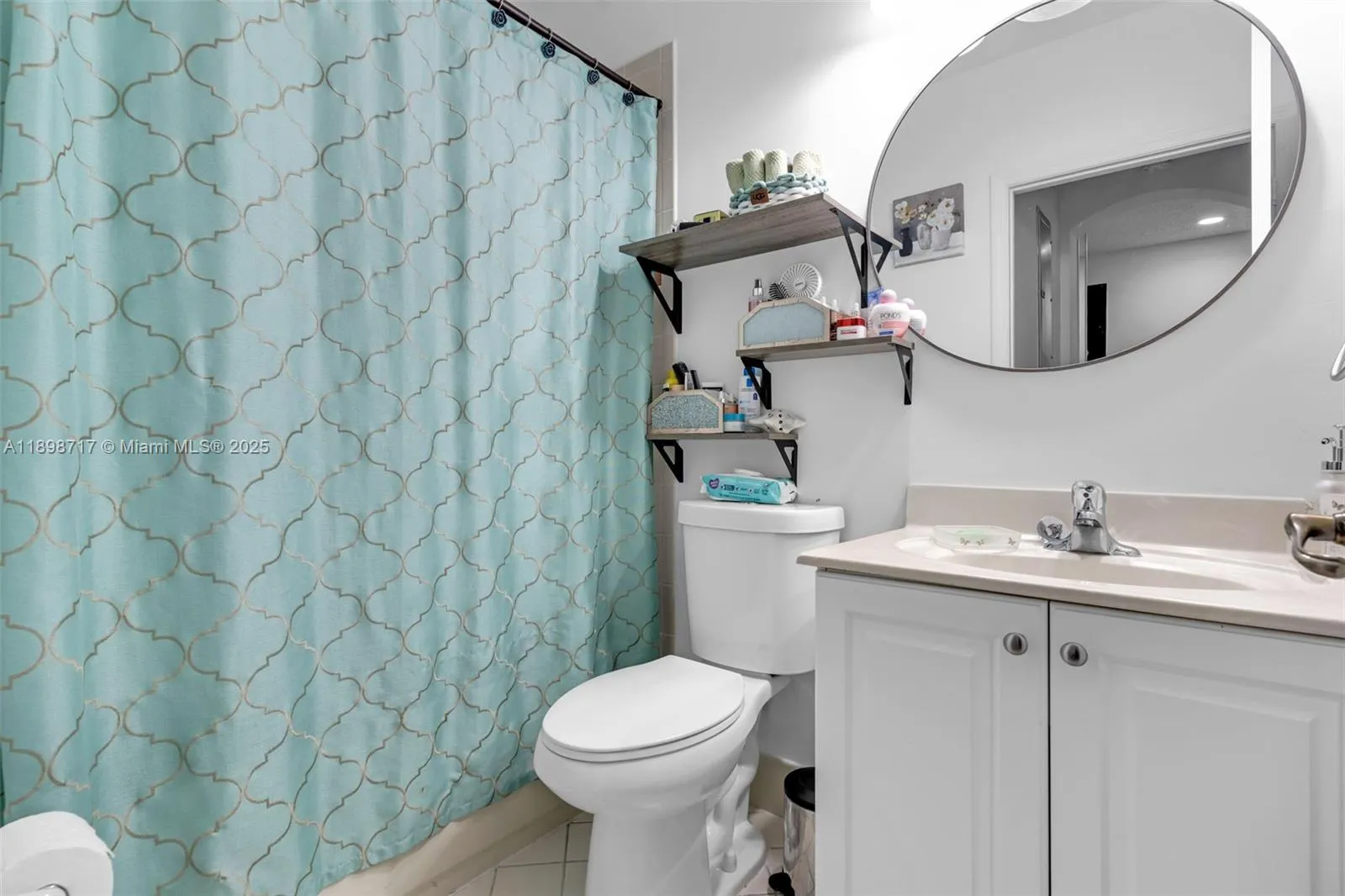 4289 Ne 10th Ct, Homestead, Florida 33033, Homestead, Florida 33033, 3 Bedrooms Bedrooms, ,3 BathroomsBathrooms,Residential,For Sale,4289 Ne 10th Ct, Homestead, Florida 33033,A11898717