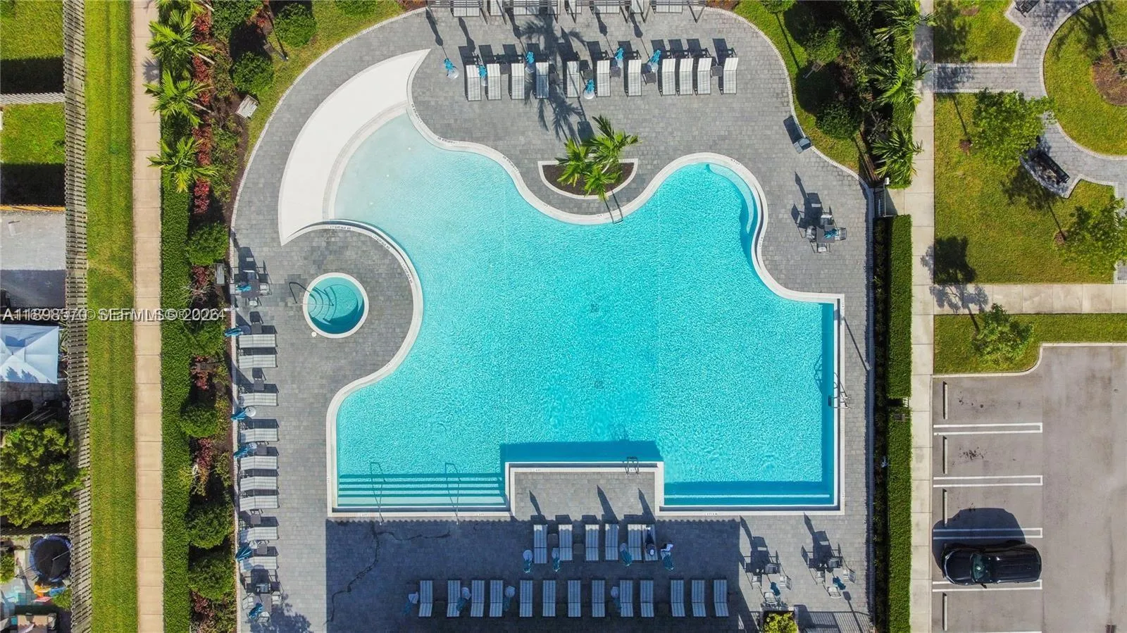 2647 Se 8 Ct, Homestead, Florida 33035, Homestead, Florida 33035, 4 Bedrooms Bedrooms, ,3 BathroomsBathrooms,Residential Lease,For Rent,2647 Se 8 Ct, Homestead, Florida 33035,A11898570