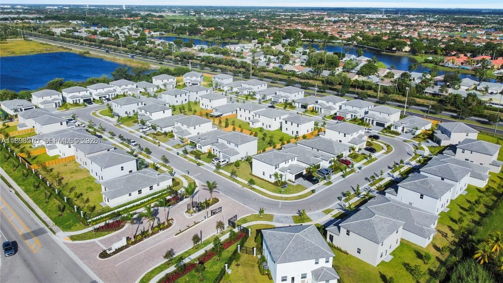 2647 Se 8 Ct, Homestead, Florida 33035, Homestead, Florida 33035, 4 Bedrooms Bedrooms, ,3 BathroomsBathrooms,Residential Lease,For Rent,2647 Se 8 Ct, Homestead, Florida 33035,A11898570