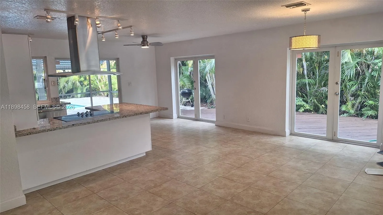 1575 Ne 38th St, Oakland Park, Florida 33334, Oakland Park, Florida 33334, 4 Bedrooms Bedrooms, ,3 BathroomsBathrooms,Residential Lease,For Rent,1575 Ne 38th St, Oakland Park, Florida 33334,A11898458