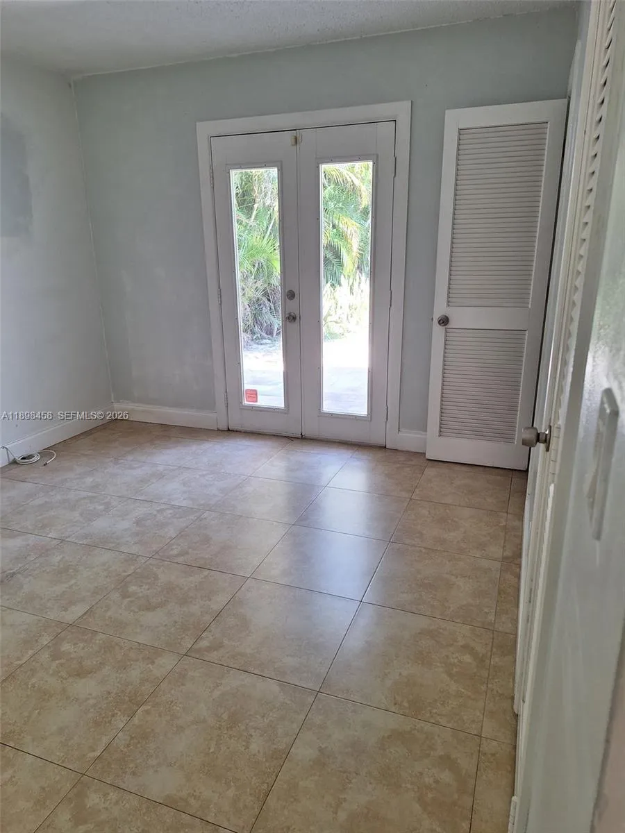 1575 Ne 38th St, Oakland Park, Florida 33334, Oakland Park, Florida 33334, 4 Bedrooms Bedrooms, ,3 BathroomsBathrooms,Residential Lease,For Rent,1575 Ne 38th St, Oakland Park, Florida 33334,A11898458