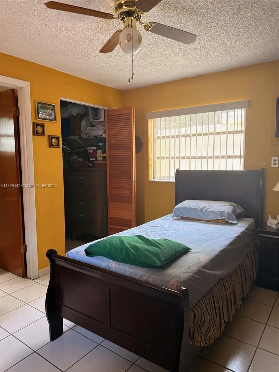 36 E 17th St, Hialeah, Florida 33010, Hialeah, Florida 33010, ,Residential Income,For Sale,36 E 17th St, Hialeah, Florida 33010,A11899142
