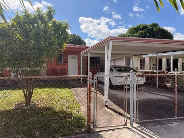 36 E 17th St, Hialeah, Florida 33010, Hialeah, Florida 33010, ,Residential Income,For Sale,36 E 17th St, Hialeah, Florida 33010,A11899142