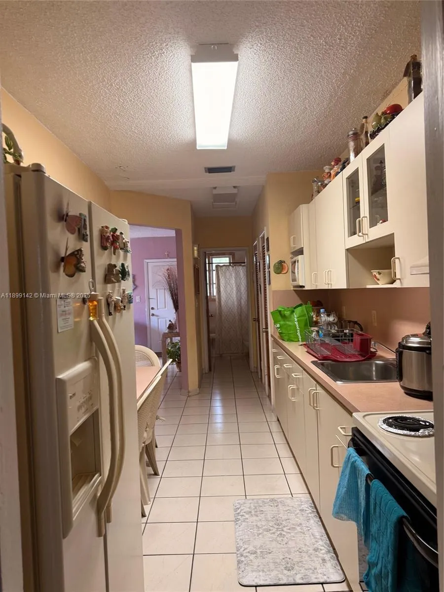 36 E 17th St, Hialeah, Florida 33010, Hialeah, Florida 33010, ,Residential Income,For Sale,36 E 17th St, Hialeah, Florida 33010,A11899142