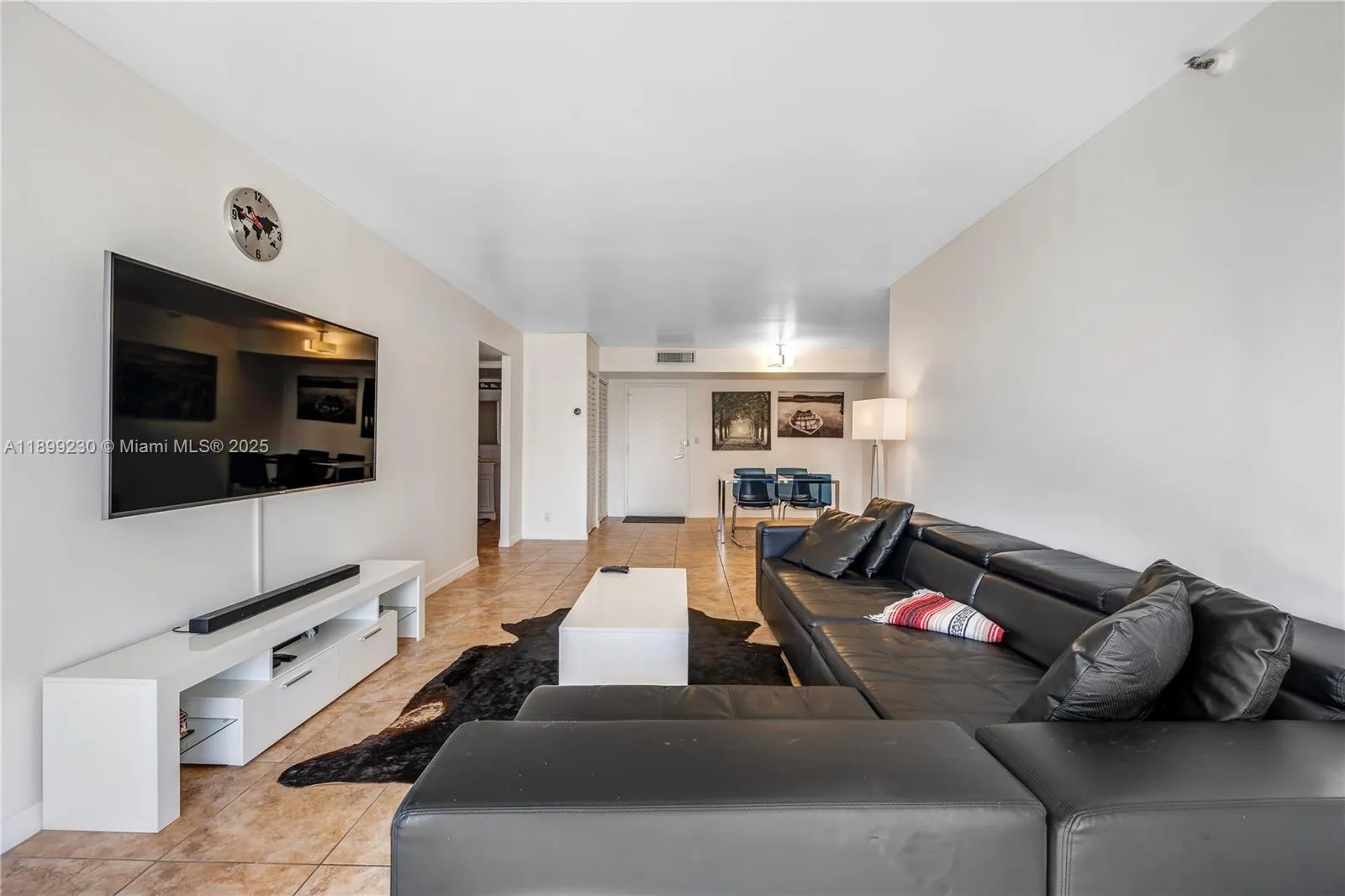 290 174th St 511, Sunny Isles Beach, Florida 33160, Sunny Isles Beach, Florida 33160, 2 Bedrooms Bedrooms, ,2 BathroomsBathrooms,Residential Lease,For Rent,290 174th St 511, Sunny Isles Beach, Florida 33160,A11899230