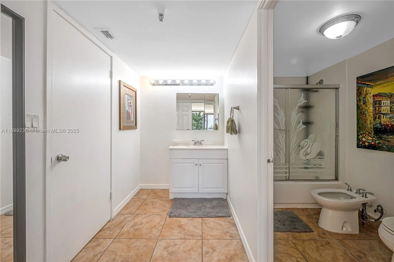 290 174th St 511, Sunny Isles Beach, Florida 33160, Sunny Isles Beach, Florida 33160, 2 Bedrooms Bedrooms, ,2 BathroomsBathrooms,Residential Lease,For Rent,290 174th St 511, Sunny Isles Beach, Florida 33160,A11899230