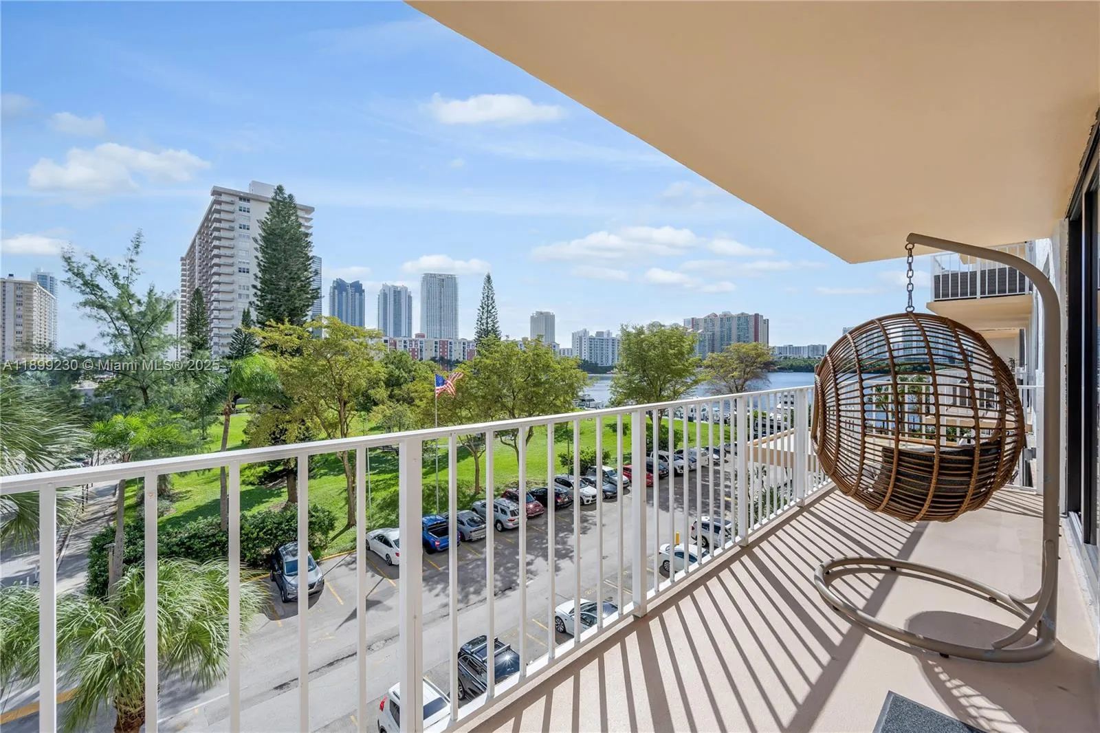 290 174th St 511, Sunny Isles Beach, Florida 33160, Sunny Isles Beach, Florida 33160, 2 Bedrooms Bedrooms, ,2 BathroomsBathrooms,Residential Lease,For Rent,290 174th St 511, Sunny Isles Beach, Florida 33160,A11899230